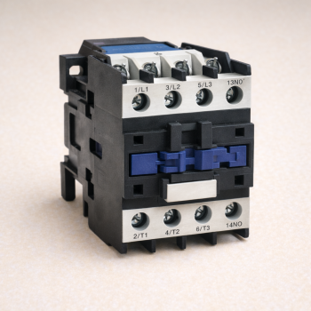 Контактор КМИ-22510 25А в наличии в Пскове