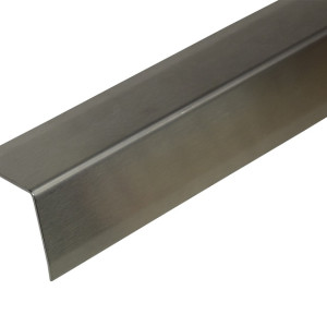 Уголок нержавеющий равнополочный 40х40х4 мм AISI 304 ASTM A484 в наличии в Пскове