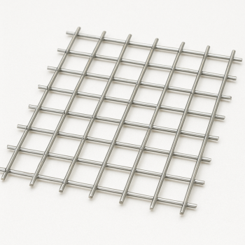 Нержавеющая сварная сетка 25х25х5 мм 12X18H9 в наличии в Пскове