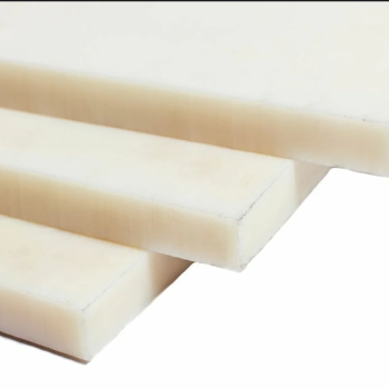 Капролон плита 10х2000х1000 мм высший сорт кремовая PA 6 в наличии в Пскове