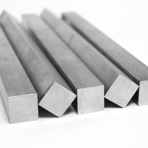 Квадрат нержавеющий 9х9 мм AISI 321 в наличии в Пскове