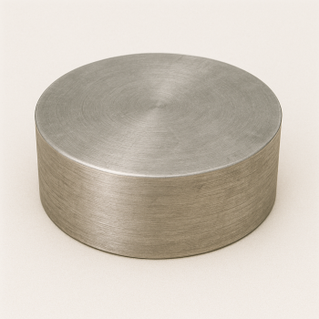 Титановая поковка квадратная 270х270 мм ВТ18у в наличии в Пскове