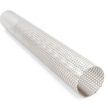 Труба перфорированная нержавеющая 25х1 мм шаг 111 AISI 201 в наличии в Пскове