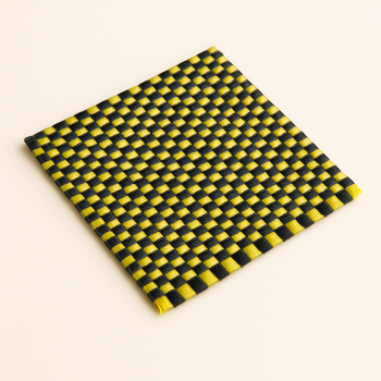 Угле-арамидная ткань 300 г/м2 twill/саржа 1 м в наличии в Пскове